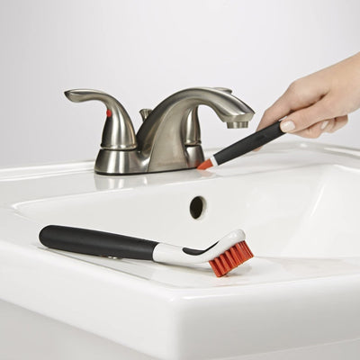 Set Cepillos Limpieza Rojo Oxo