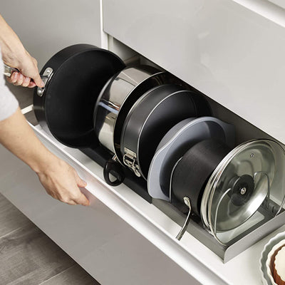 Organizador Extensible de Ollas y Sartenes Joseph Joseph